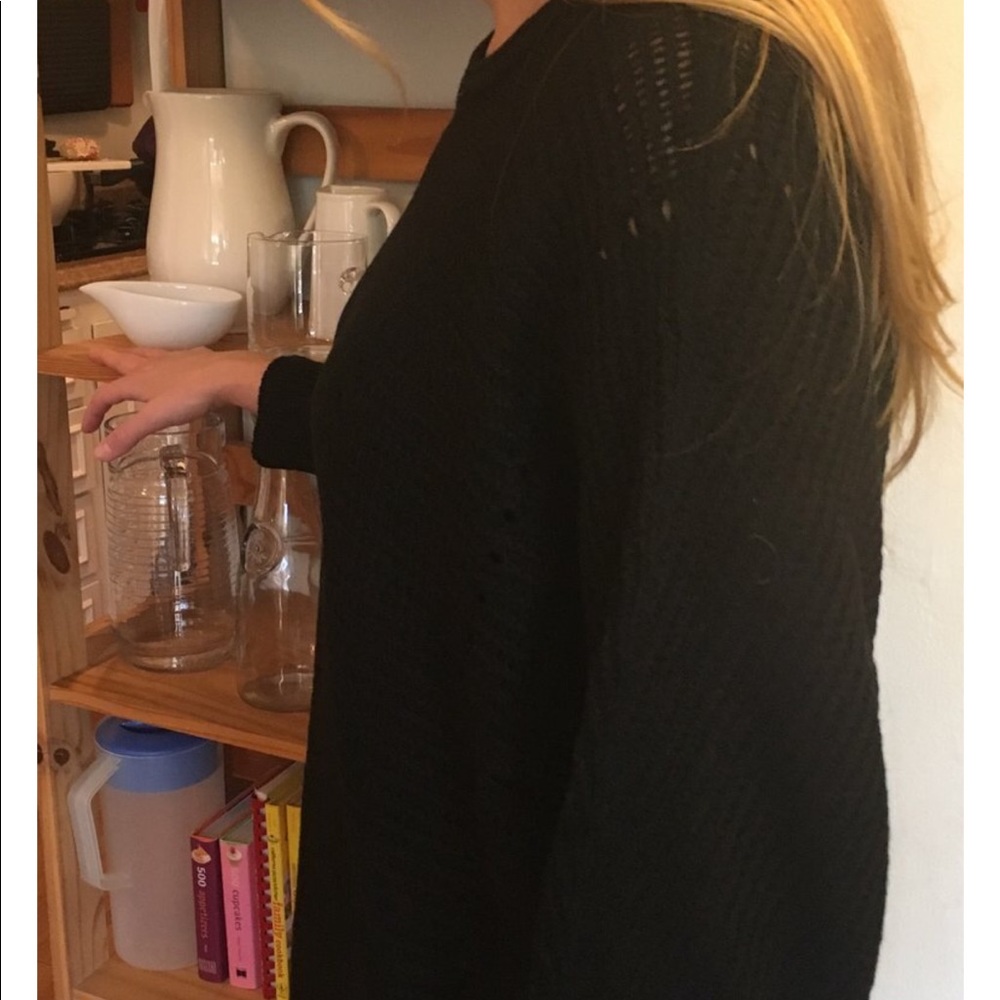 Black Blousy Tunic Sweater - Picture 4 of 5